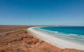 Road trip en Australie-Occidentale : de Perth aux récifs de Ningaloo, entre désert rouge et océan turquoise