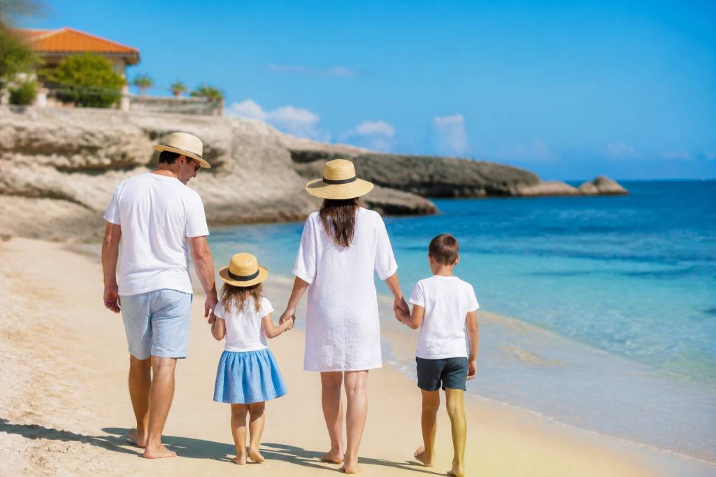 Destination vacances famille à l'étranger : 10 idées pour des vacances inoubliables